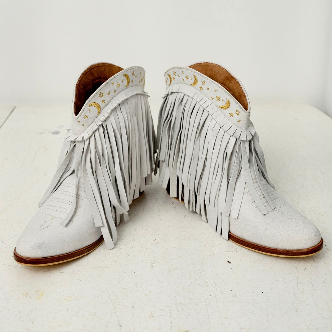 STAR CROSS LOVERS BOOTS 𝒾𝓃 PEARL *pre order*