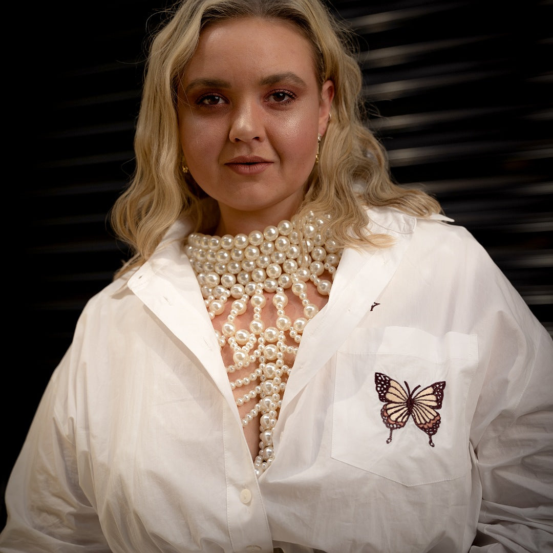 QUEEN ENERGY SHIRT in WHITE