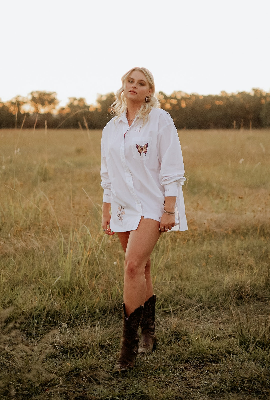 QUEEN ENERGY SHIRT in WHITE