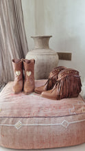 Load image into Gallery viewer, STAR CROSS LOVERS BOOTS 𝒾𝓃 BROWN *pre order*
