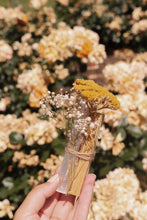 Load image into Gallery viewer, Sacred smudge - Palo Santo + Selenite + Wild Flowers
