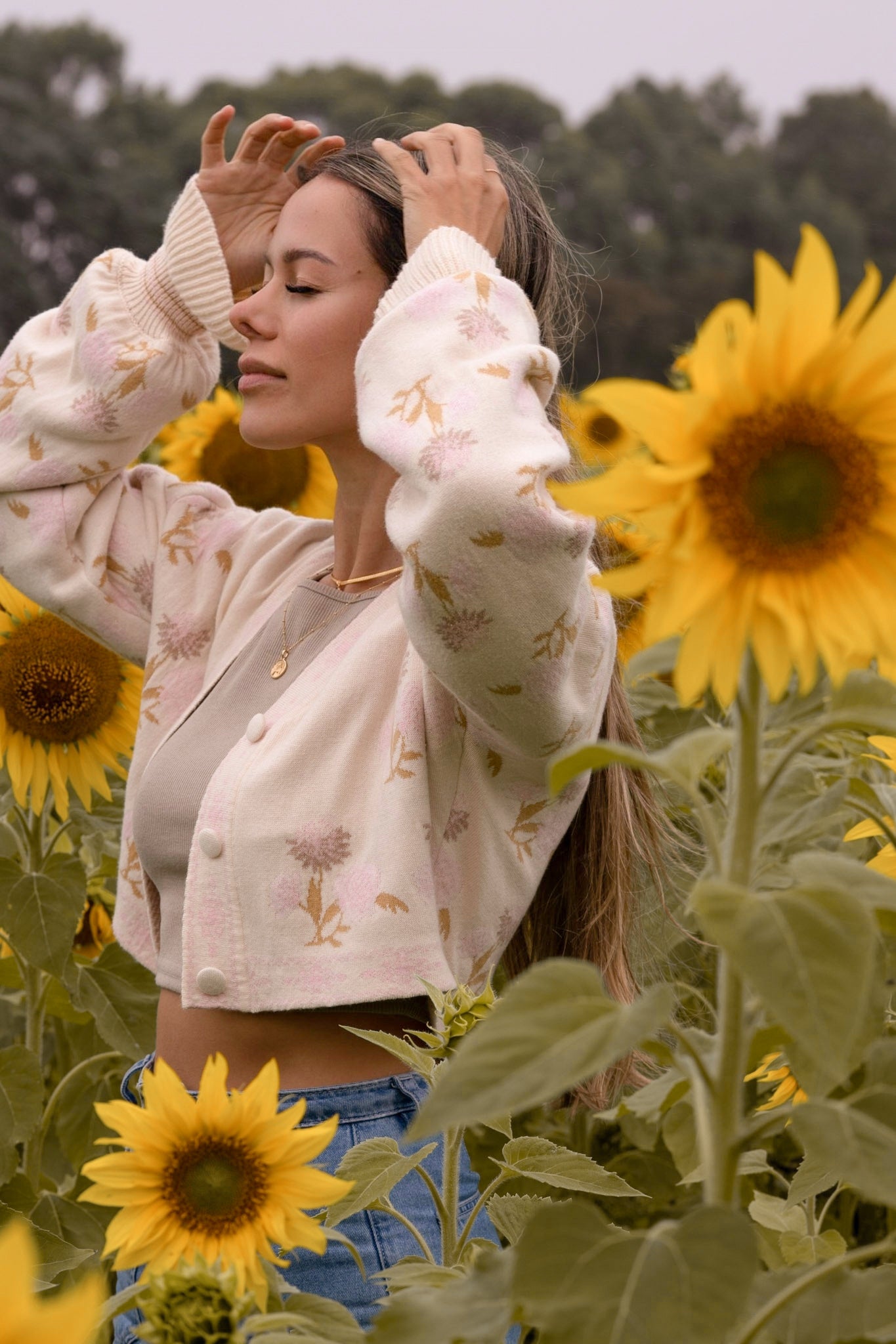 FLORAL ROMANCE CARDIGAN